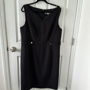 Kasper sleeveless black dress
